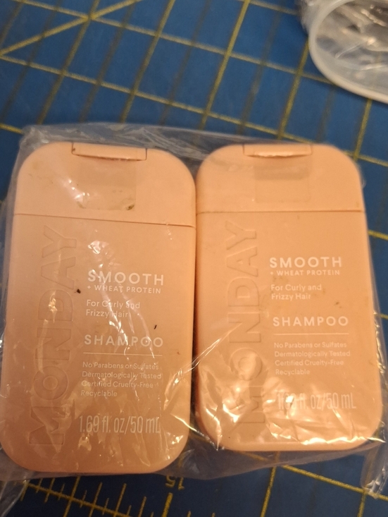 Monday Accessories - Monday Smooth Shampoo for Frizzy and Dull Hair, 1.69 fl oz Lot of 2